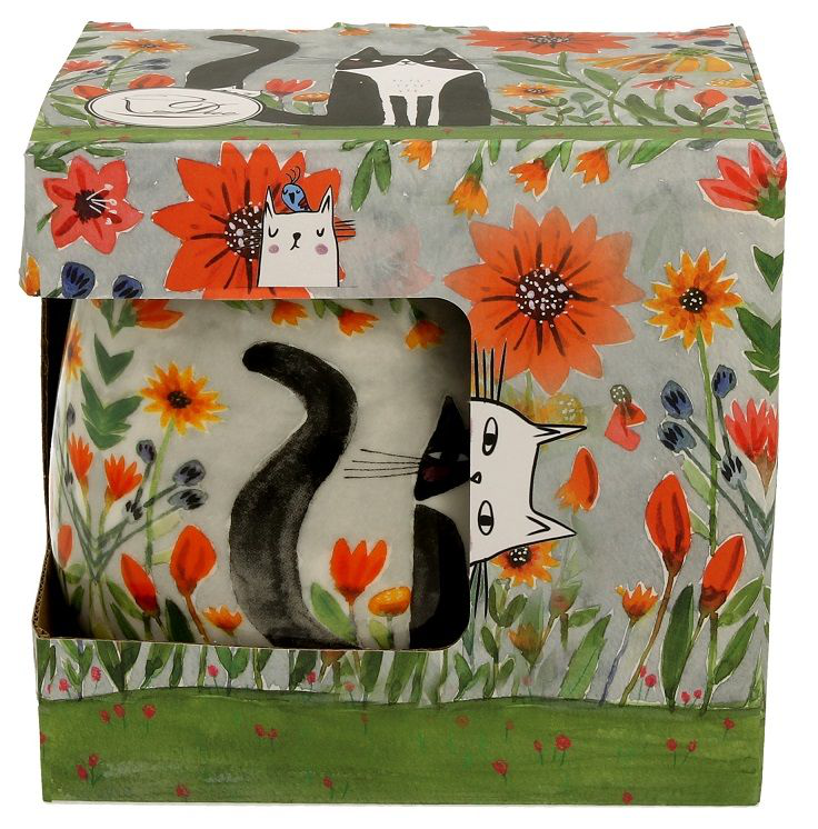 Ozdobne pudełko prezentowe z motywem kotów i kolorowych kwiatów, dopasowane do porcelanowego kubka baryłki.