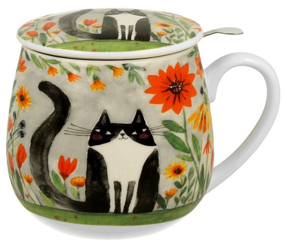 Kubek porcelanowy z pokrywką i uchwytem, zdobiony motywem kotów w otoczeniu kwiatów.