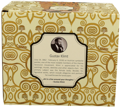 Ozdobne pudełko do kubka porcelanowego The Kiss Ecru 1000 ml ze złocistym motywem Klimta.