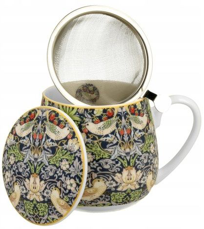 Kubek Strawberry Thief z uniesionym metalowym zaparzaczem i zdjętą pokrywką