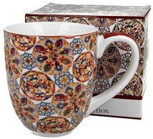 Kubek porcelanowy XXL Ganika Red 1000 ml zaprezentowany z dopasowanym pudełkiem prezentowym.