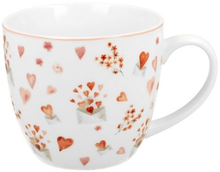 Kubek porcelanowy Walentynka – 460 ml ozdobiony czerwonymi sercami, kopertami i kwiatami.