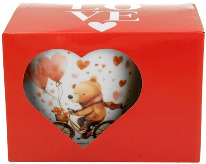 Kubek porcelanowy Miś na rowerze 460 ml widoczny w pudełku z serii LOVE.