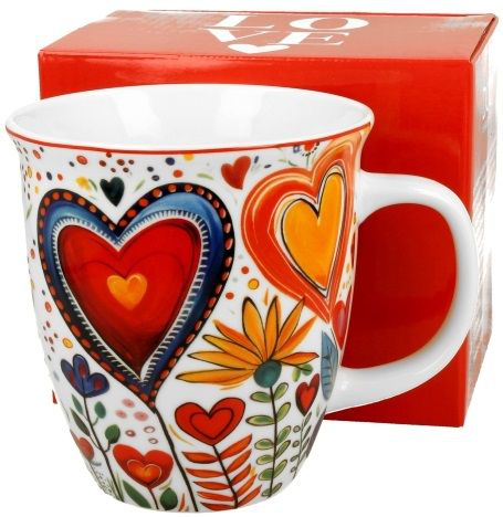 Kubek porcelanowy Kolorowe Serca 2 650 ml z opakowaniem prezentowym w tle.