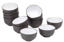 Zestaw czarek Kao Yixing z glinki glazurowanej o pojemności 20 ml.