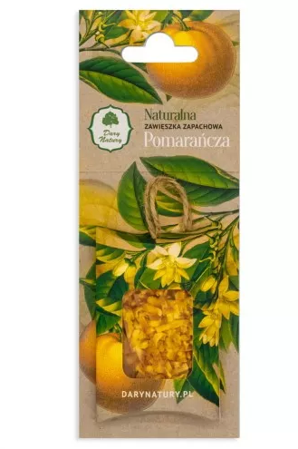 Naturalna zawieszka zapachowa o aromacie pomarańczy w ekologicznym opakowaniu z motywem owoców cytrusowych.