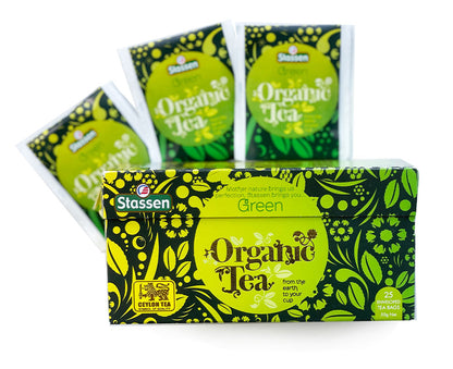 Komplet pudełka i kilku saszetek Stassen Organic Green Tea.