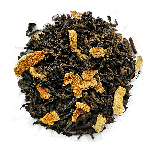 Susz herbaty czerwonej Pu Erh Fresh z dodatkiem mięty syryjskiej, kawałków pomarańczy i skórki cytrynowej.