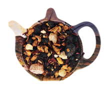 Susz herbaty owocowa Nalewka Dziadunia z jabłkiem, rodzynkami, wiśnią liofilizowaną, hibiskusem i nutą rumu.