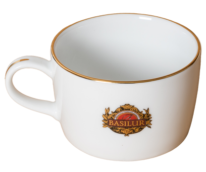 Filiżanka porcelanowa Basilur 265 ml ze spodkiem, zdobiona logo i złotym rantem.