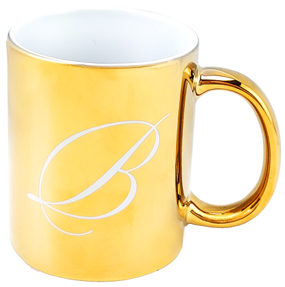 Złoty kubek ceramiczny Basilur z grawerem litery B, pojemność 350 ml.