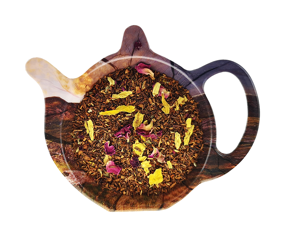 Mieszanka herbaty Rooibos Miłosny z płatkami róż i słonecznika w kształcie dzbanuszka, aromatyczna herbata rooibos bez kofeiny.