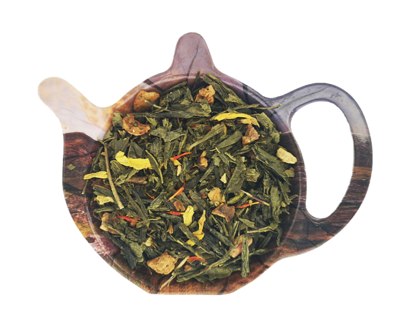 Zielona herbata Sencha Imbirowo Jablkowa z imbirem, jabłkiem i kwiatami słonecznika przedstawiona na podstawce w kształcie czajniczka