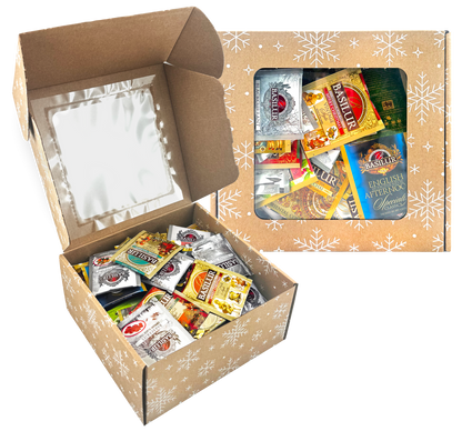 Otwarty zestaw herbat Świąteczny Mix Basilur, Tipson, Kingsleaf i Stassen w ozdobnym pudełku.