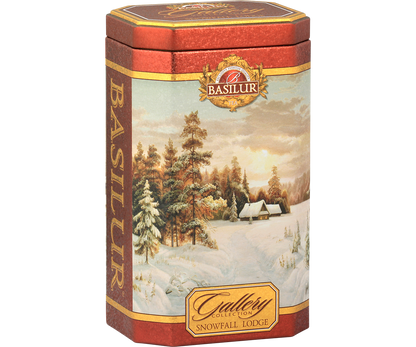 Zbliżenie na puszkę Basilur Gallery Collection Snowfall Lodge – herbata premium w świątecznym stylu.