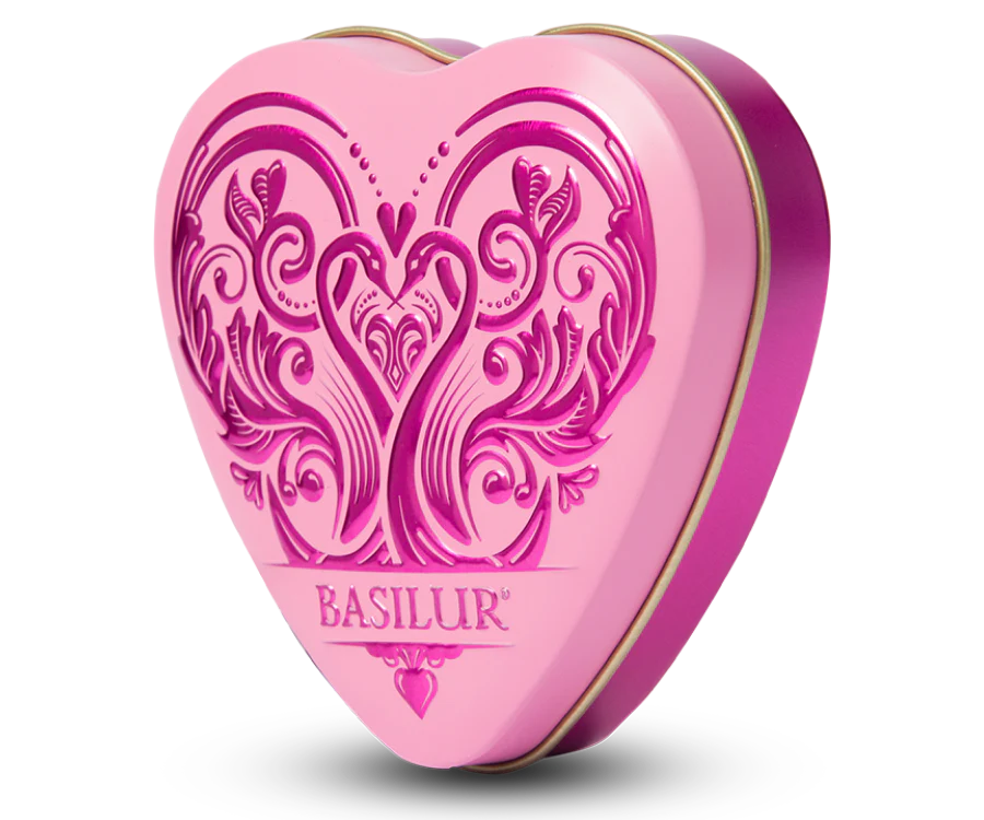 Puszka Basilur Forever Joy w kształcie serca z tłoczonym wzorem.