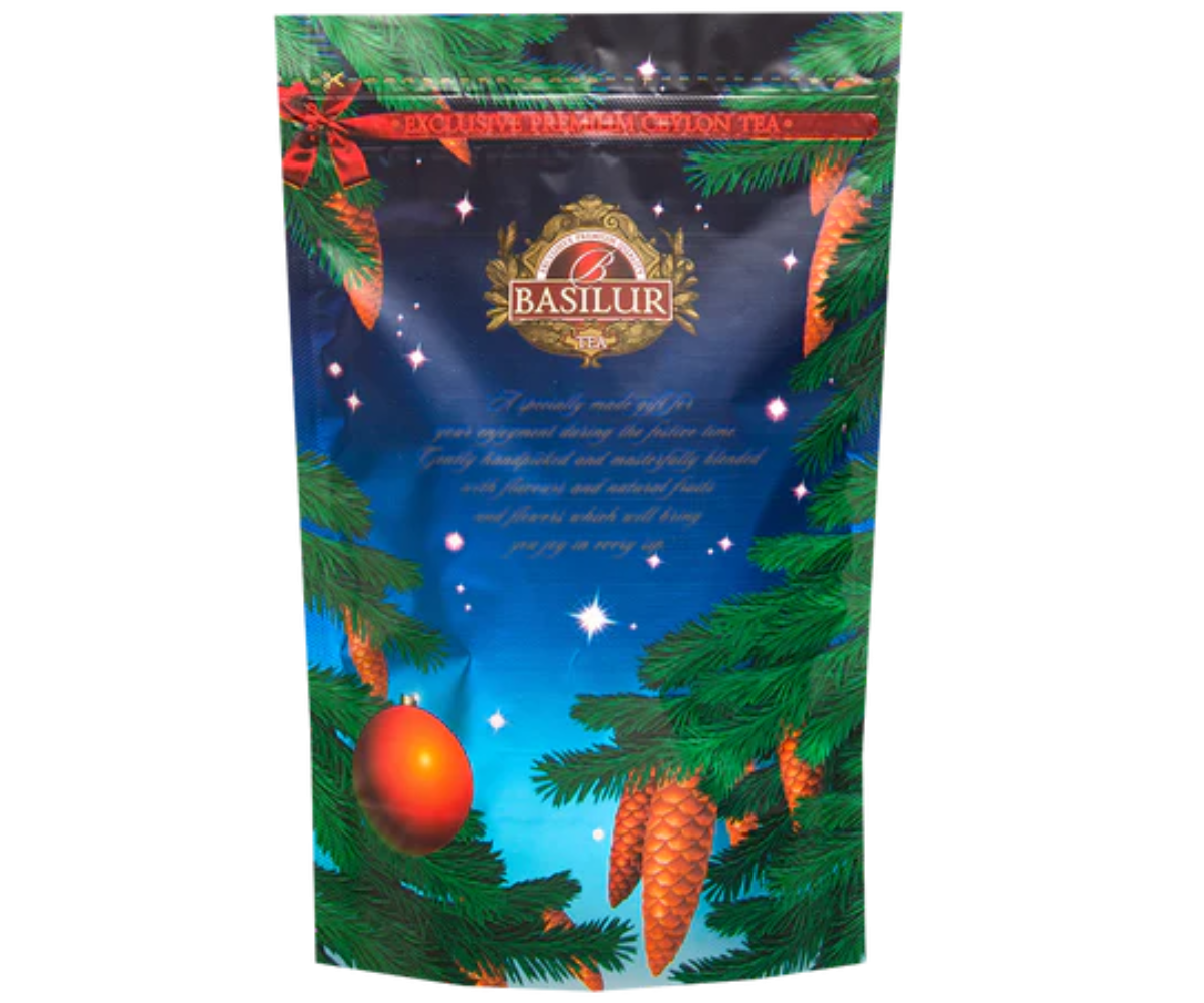 Opakowanie uzupełniające herbaty Basilur Christmas Night z motywem świątecznego drzewka i ozdób.