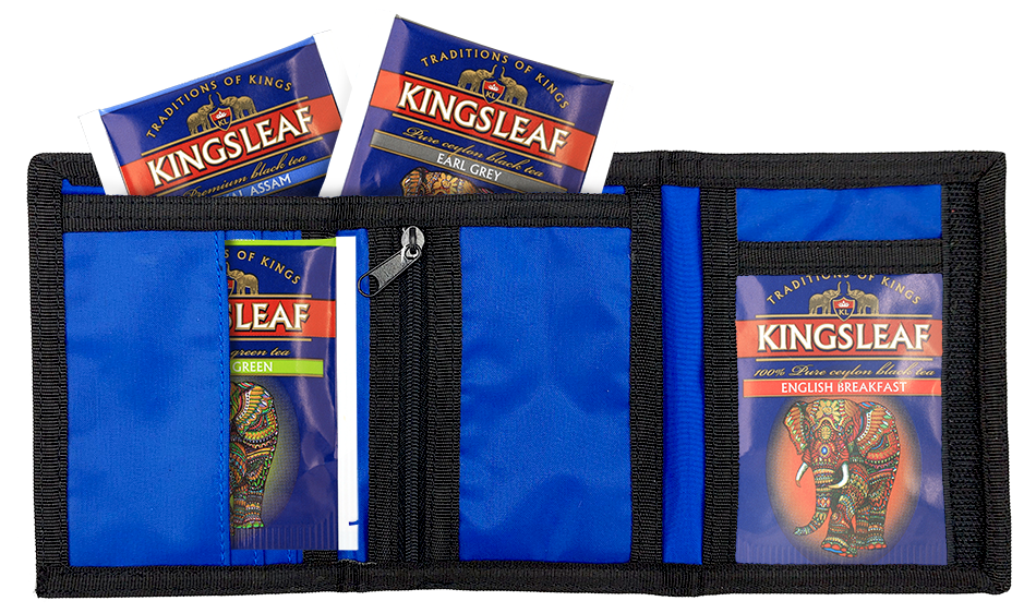 Otwarte etui Kingsleaf z widocznymi kopertkami herbat w środku.
